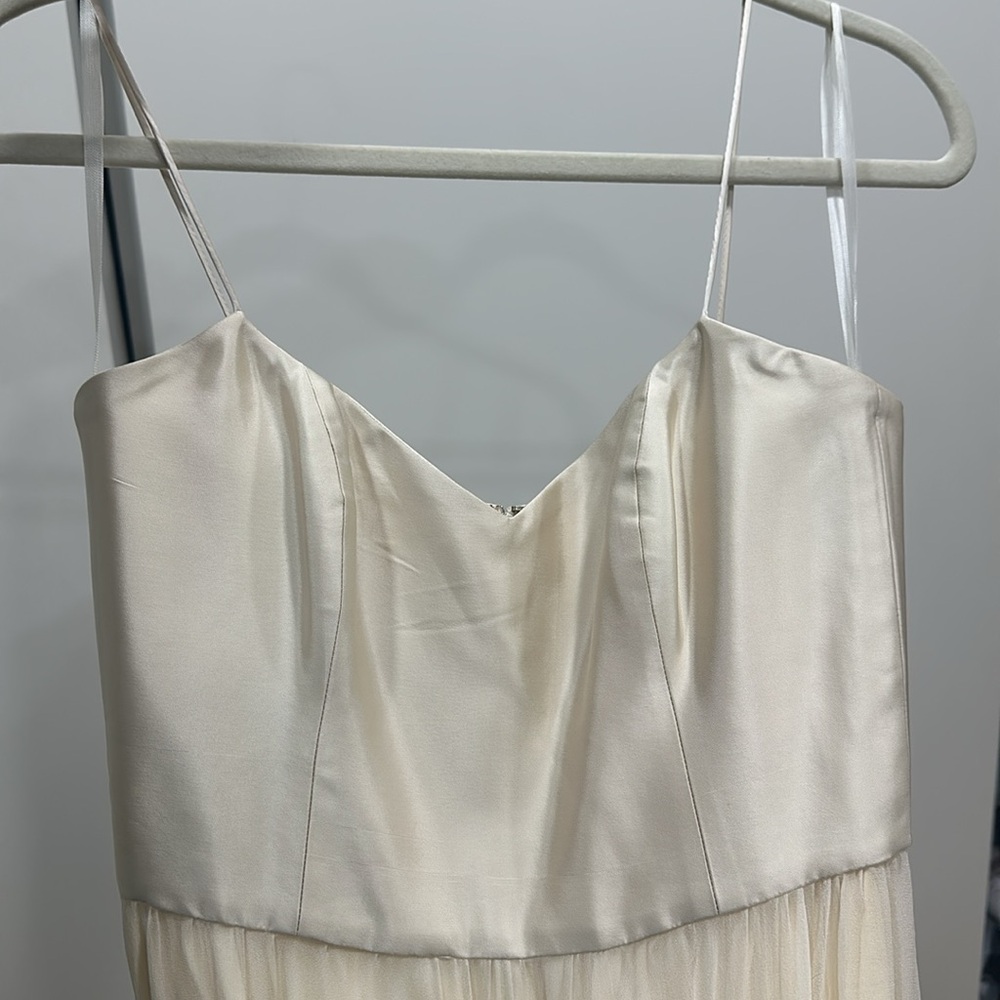 Leanne Marshall McKenna Wedding Dress - Picture 13 of 13